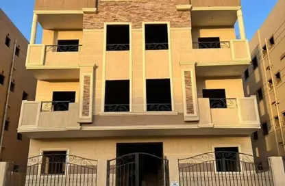 Apartment - 3 Bedrooms - 2 Bathrooms for sale in El Motamayez District - Badr City - Cairo