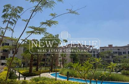 Apartment - 4 Bedrooms - 3 Bathrooms for sale in Granda Life - El Shorouk Compounds - Shorouk City - Cairo