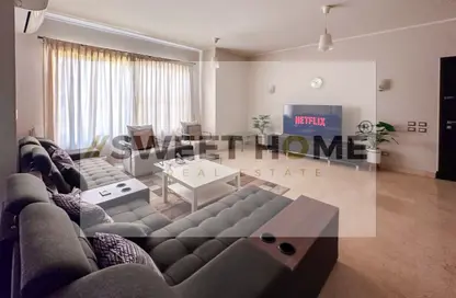 Apartment - 2 Bedrooms - 2 Bathrooms for rent in Palm Hills Village Gate - South Investors Area - New Cairo City - Cairo