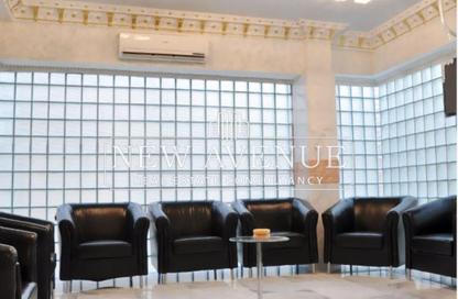 Clinic - Studio - 1 Bathroom for rent in West Arabella - 5th Settlement Compounds - The 5th Settlement - New Cairo City - Cairo