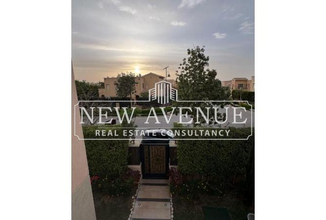 8388794 - Property Image 2