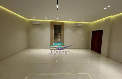 منزل مزدوج - 4 غرف نوم - 4 حمامات للايجار في باتيو الزهراء - كمبوندات الشيخ زايد - الشيخ زايد - الجيزة