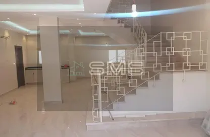 شقة - 5 غرف نوم - 5 حمامات للايجار في قطامية جاردنز - كمبوندات القطامية - القطامية - مدينة القاهرة الجديدة - القاهرة