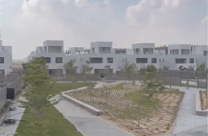 فيلا - 4 غرف نوم - 5 حمامات للبيع في كمبوند البروج - كمبوندات الشروق - مدينة الشروق - القاهرة