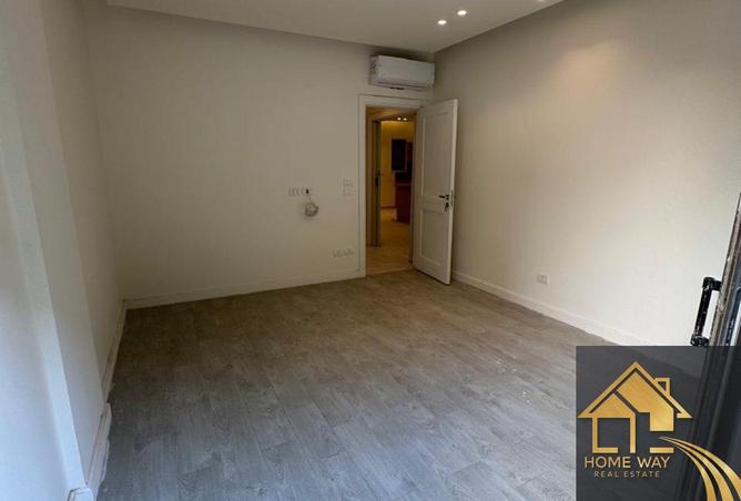 8252957 - Property Image 3