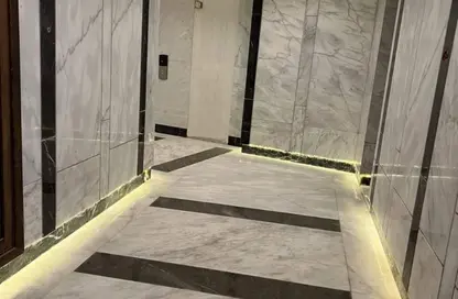 Apartment - 3 Bedrooms - 3 Bathrooms for sale in Rayhanah Avenue - Zahraa El Maadi - Hay El Maadi - Cairo