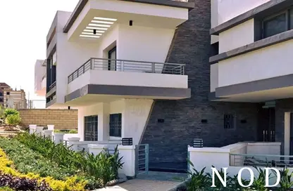 Twin House - 3 Bedrooms - 4 Bathrooms for sale in Taj City - 5th Settlement Compounds - The 5th Settlement - New Cairo City - Cairo