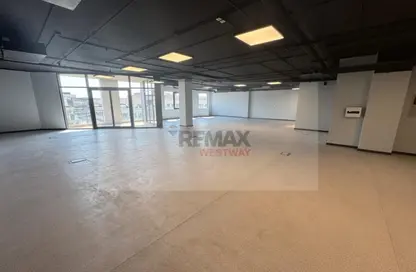Office Space - Studio - 5 Bathrooms for rent in The portal - Beverly Hills - Sheikh Zayed Compounds - Sheikh Zayed City - Giza