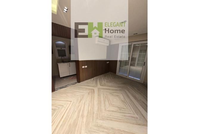 8103559 - Property Image 2