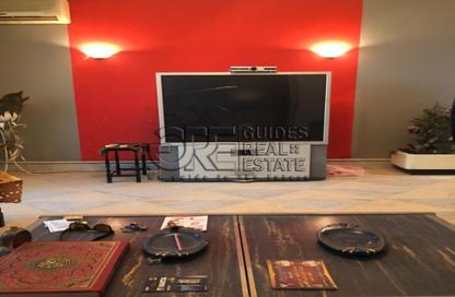 Apartment - 3 Bedrooms - 2 Bathrooms for rent in Cornish El Nile St. - Maadi - Hay El Maadi - Cairo