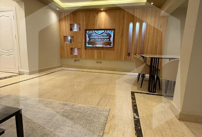 8363399 - Property Image 3