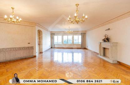 Apartment - 3 Bedrooms - 3 Bathrooms for sale in Al Horreya Road - Saba Basha - Hay Sharq - Alexandria