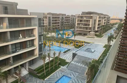 Apartment - 2 Bedrooms - 2 Bathrooms for sale in El Patio Oro - 5th Settlement Compounds - The 5th Settlement - New Cairo City - Cairo