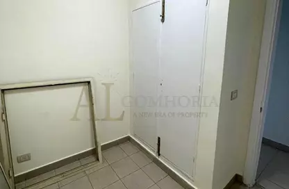شقة - 3 غرف نوم - 2 حمامات للايجار في شارع الكامل محمد - الزمالك - القاهرة