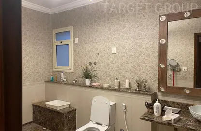 منزل مزدوج - 5 غرف نوم - 4 حمامات للايجار في كازا فيردى - المستثمرين الشمالية - مدينة القاهرة الجديدة - القاهرة