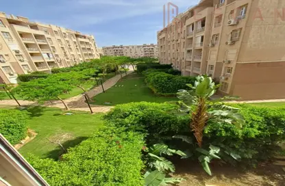 Apartment - 2 Bedrooms - 2 Bathrooms for sale in Madinaty - Cairo