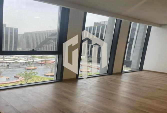 8082045 - Property Image 3