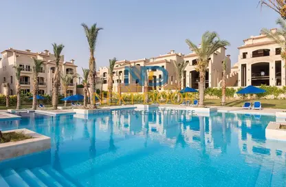 تاون هاوس - 4 غرف نوم - 4 حمامات للبيع في الباتيو 5 ايست - الباتيو - كمبوندات الشروق - مدينة الشروق - القاهرة
