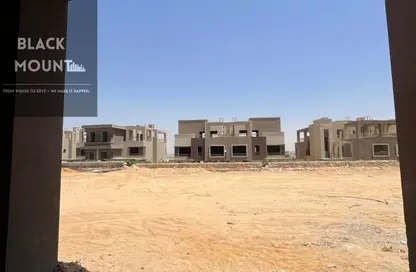 Townhouse - 4 Bedrooms - 4 Bathrooms for sale in New Giza - Cairo Alexandria Desert Road - 6 October City - Giza