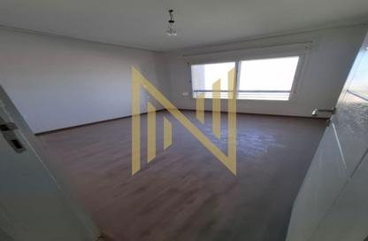 شقة - 2 غرف نوم - 3 حمامات للبيع في نيو جيزة - طريق مصر اسكندرية الصحراوي - مدينة 6 أكتوبر - الجيزة
