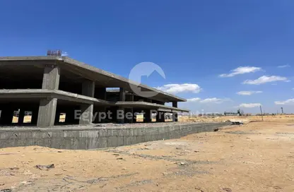 Retail - Studio - 1 Bathroom for sale in West Gate - 6 October Compounds - 6 October City - Giza