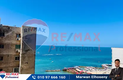 Apartment - 2 Bedrooms - 1 Bathroom for sale in El Gaish Road - Sidi Beshr - Hay Awal El Montazah - Alexandria