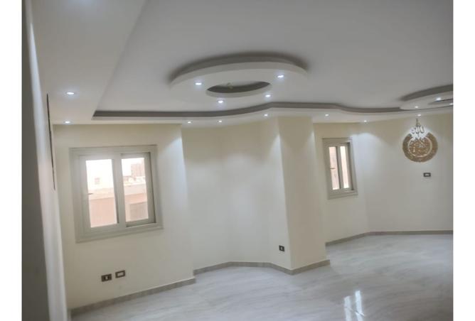 7984744 - Property Main Image