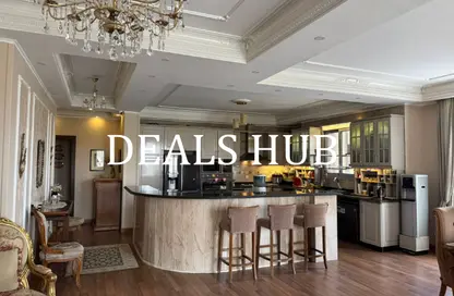 Apartment - 2 Bedrooms - 2 Bathrooms for sale in Palm Hills Village Gate - South Investors Area - New Cairo City - Cairo