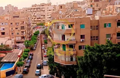 Apartment - 3 Bedrooms - 2 Bathrooms for sale in Aswan St. - Al Gamea Square - Heliopolis - Masr El Gedida - Cairo