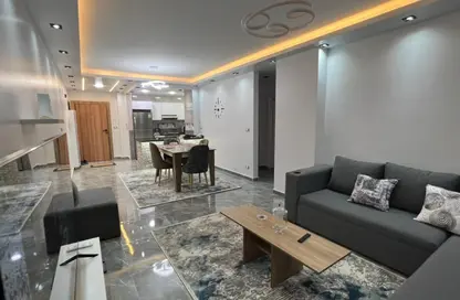 Apartment - 2 Bedrooms - 1 Bathroom for rent in El Rehab Extension - Al Rehab - New Cairo City - Cairo