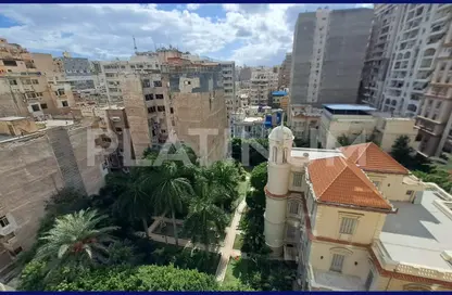 شقة - 3 غرف نوم - 2 حمامات للبيع في شارع احمد محمد الادهم - سان ستيفانو - حي شرق - الاسكندرية