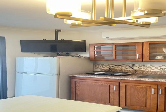 8008749 - Property Image 2