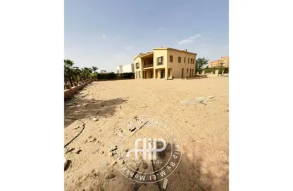 فيلا - 6 غرف نوم - 6 حمامات للبيع في الجريا - كمبوندات الشيخ زايد - الشيخ زايد - الجيزة