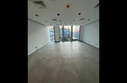 مساحات مكتبية - استوديو - 1 حمام للايجار في بارك ستريت - محور 26 يوليو - الشيخ زايد - الجيزة