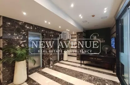 Clinic - Studio - 1 Bathroom for sale in Zahraa Al Maadi St. - Degla - Hay El Maadi - Cairo