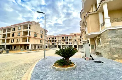 Duplex - 4 Bedrooms - 4 Bathrooms for sale in Abha - 6 October Compounds - 6 October City - Giza