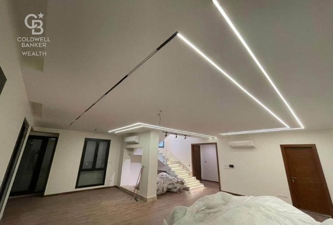 8254921 - Property Image 2