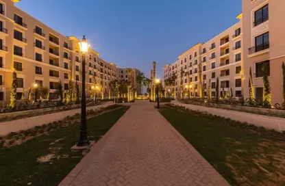 Apartment - 3 Bedrooms - 3 Bathrooms for sale in Village West - Sheikh Zayed Compounds - Sheikh Zayed City - Giza