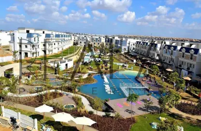 Apartment - 2 Bedrooms - 2 Bathrooms for sale in Garden Lakes - 6 October Compounds - 6 October City - Giza