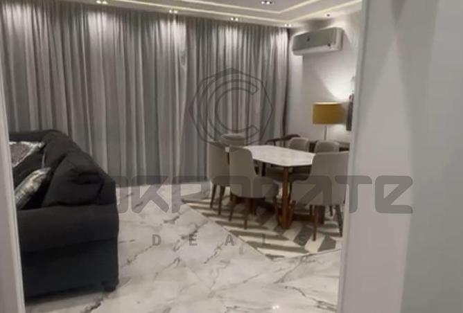 7945513 - Property Image 2