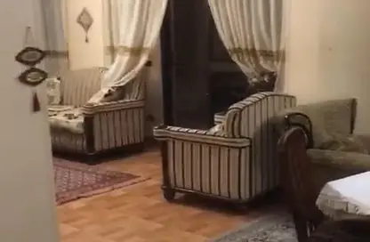 Apartment - 2 Bedrooms - 1 Bathroom for sale in Zakaria Othman St. - 8th Zone - Nasr City - Cairo