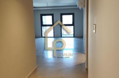 Apartment - 3 Bedrooms - 3 Bathrooms for rent in Village Views - Zed Towers - Sheikh Zayed Compounds - Sheikh Zayed City - Giza