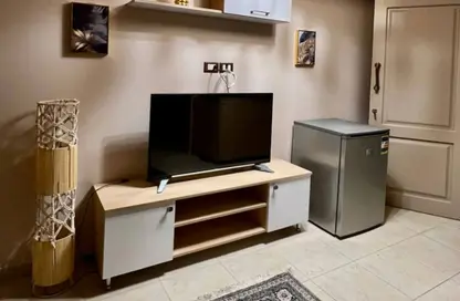 Apartment - Studio - 1 Bathroom for rent in 10th District - Sheikh Zayed City - Giza