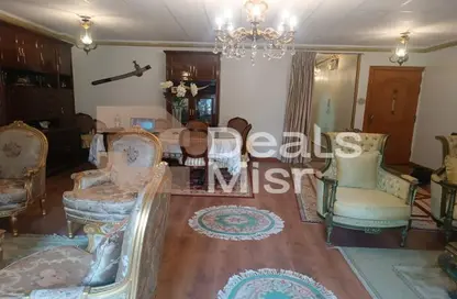 شقة - 3 غرف نوم - 2 حمامات للبيع في شارع مصطفي كامل - سموحة - حي شرق - الاسكندرية