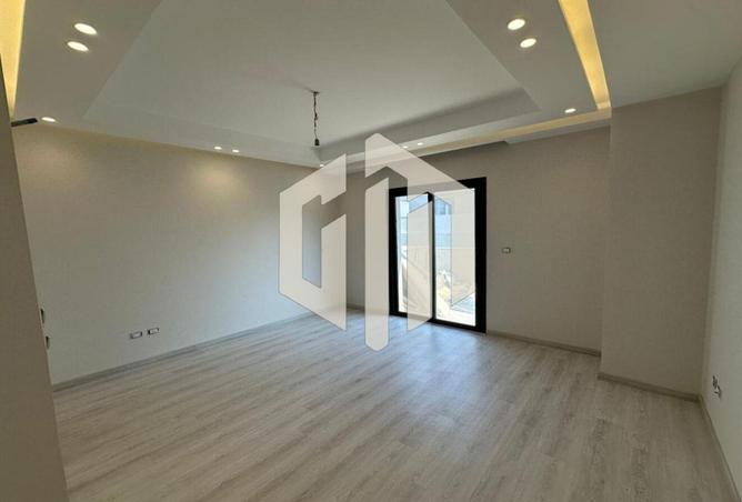 7932896 - Property Main Image