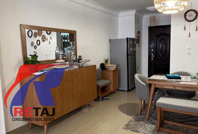 8125246 - Property Image 2