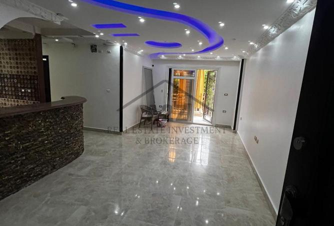 8395217 - Property Image 2