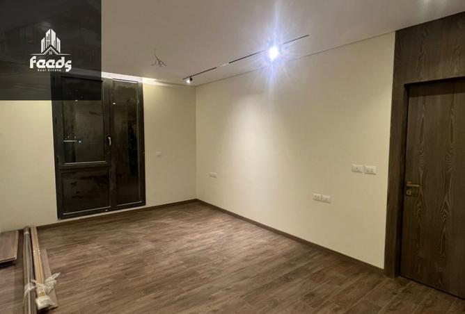 8205900 - Property Image 2