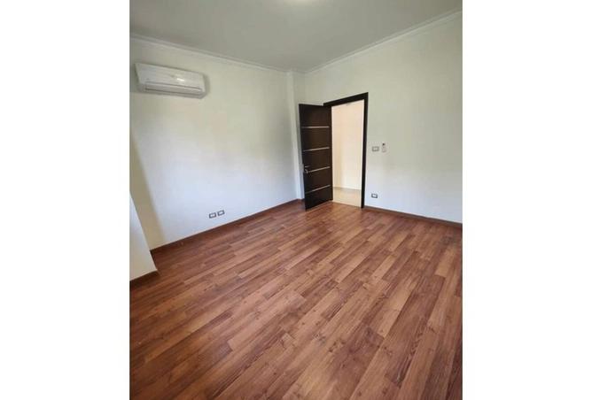 8079590 - Property Image 2