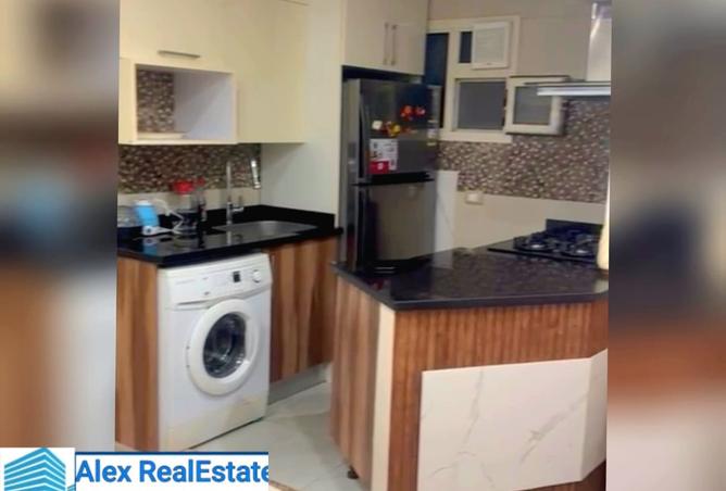 8385718 - Property Image 2